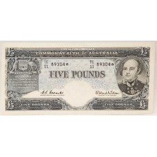 AUSTRALIA 1960 . FIVE 5 POUNDS BANKNOTE . COOMBS/WILSON . STAR NOTE